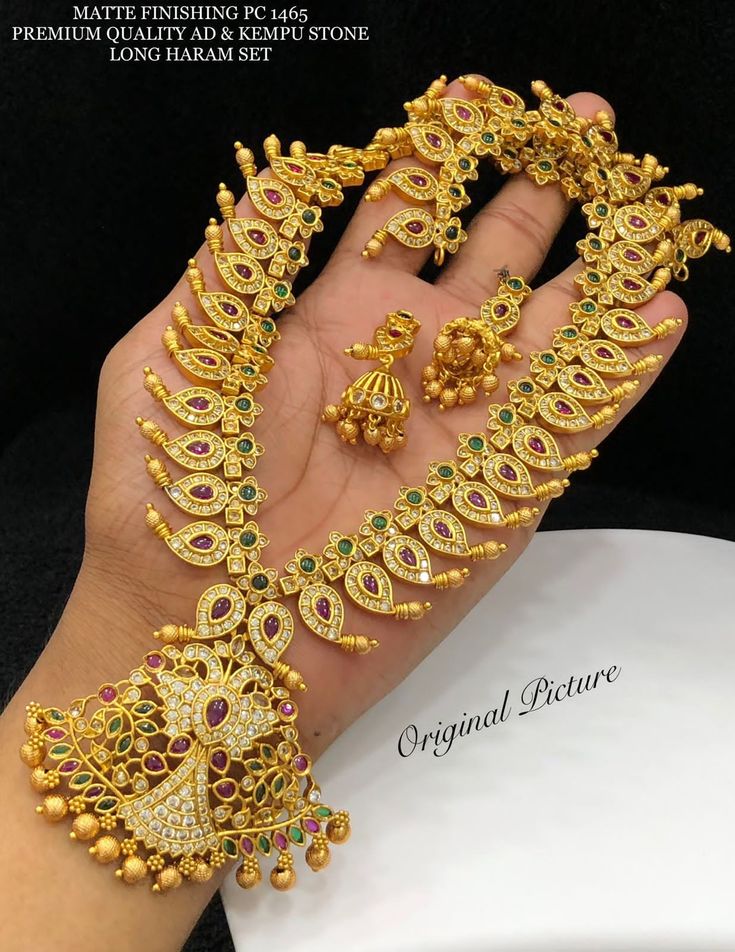 Super Necklace Set With Diamond Gold