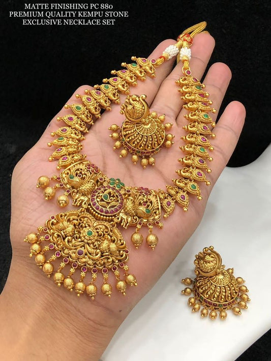 Sundara Mala Designer Necklace Set